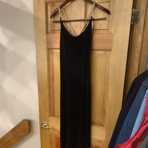 Celine Red Carpet Dress - Picture 5 of 7